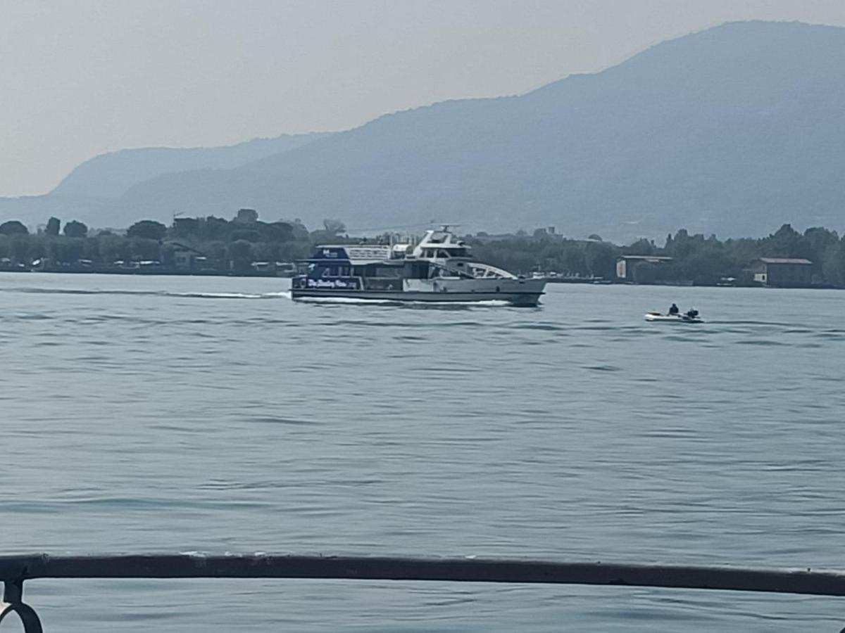 Beth House Apartment Iseo Bagian luar foto