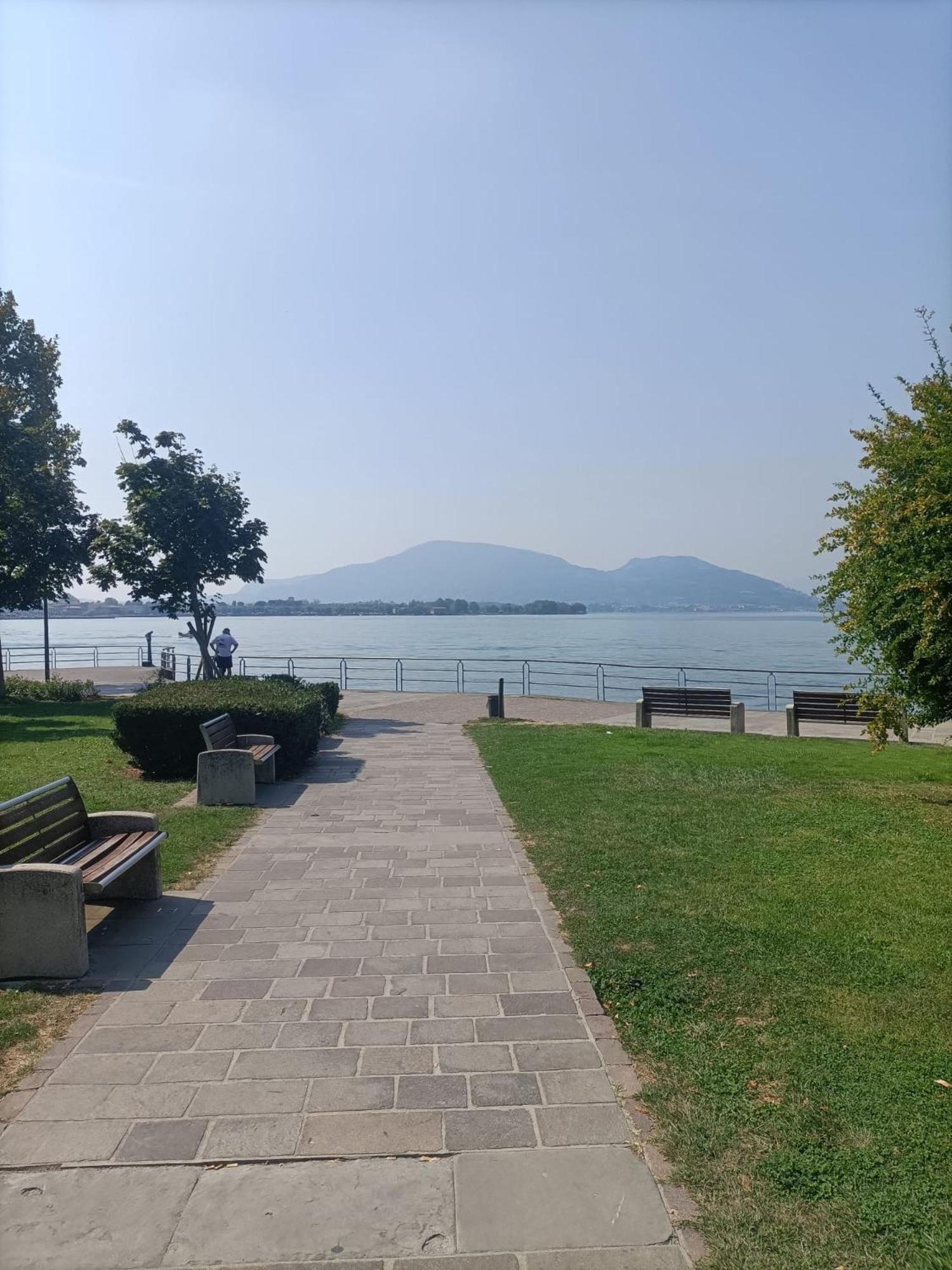 Beth House Apartment Iseo Ruang foto
