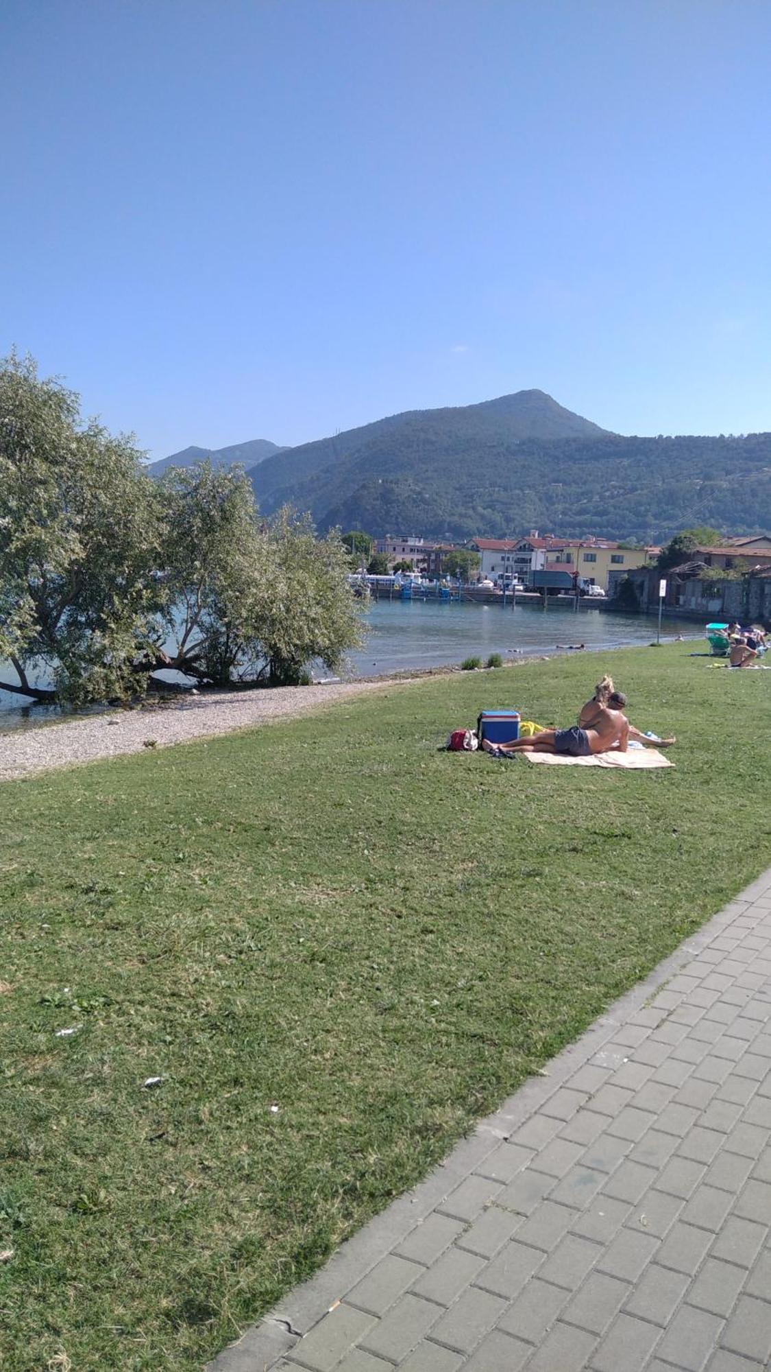 Beth House Apartment Iseo Ruang foto